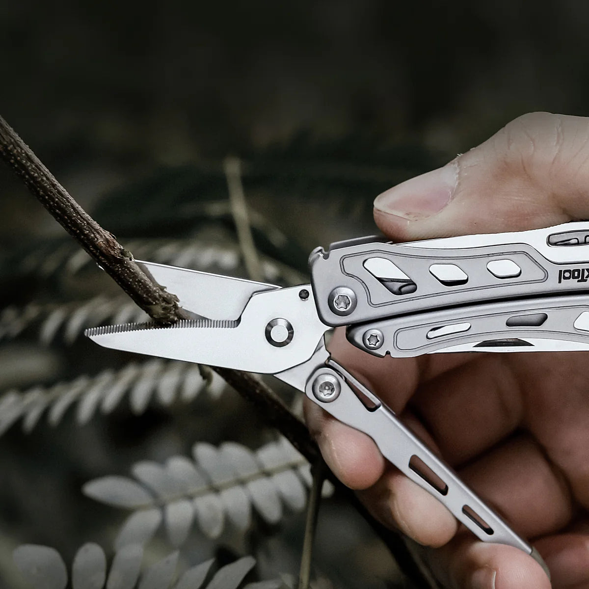 NexTool Mini Flagship F12 Compact Multi-Tool with 13 Functions NE20410